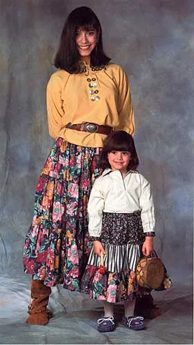 120 Navajo Blouse and Skirt