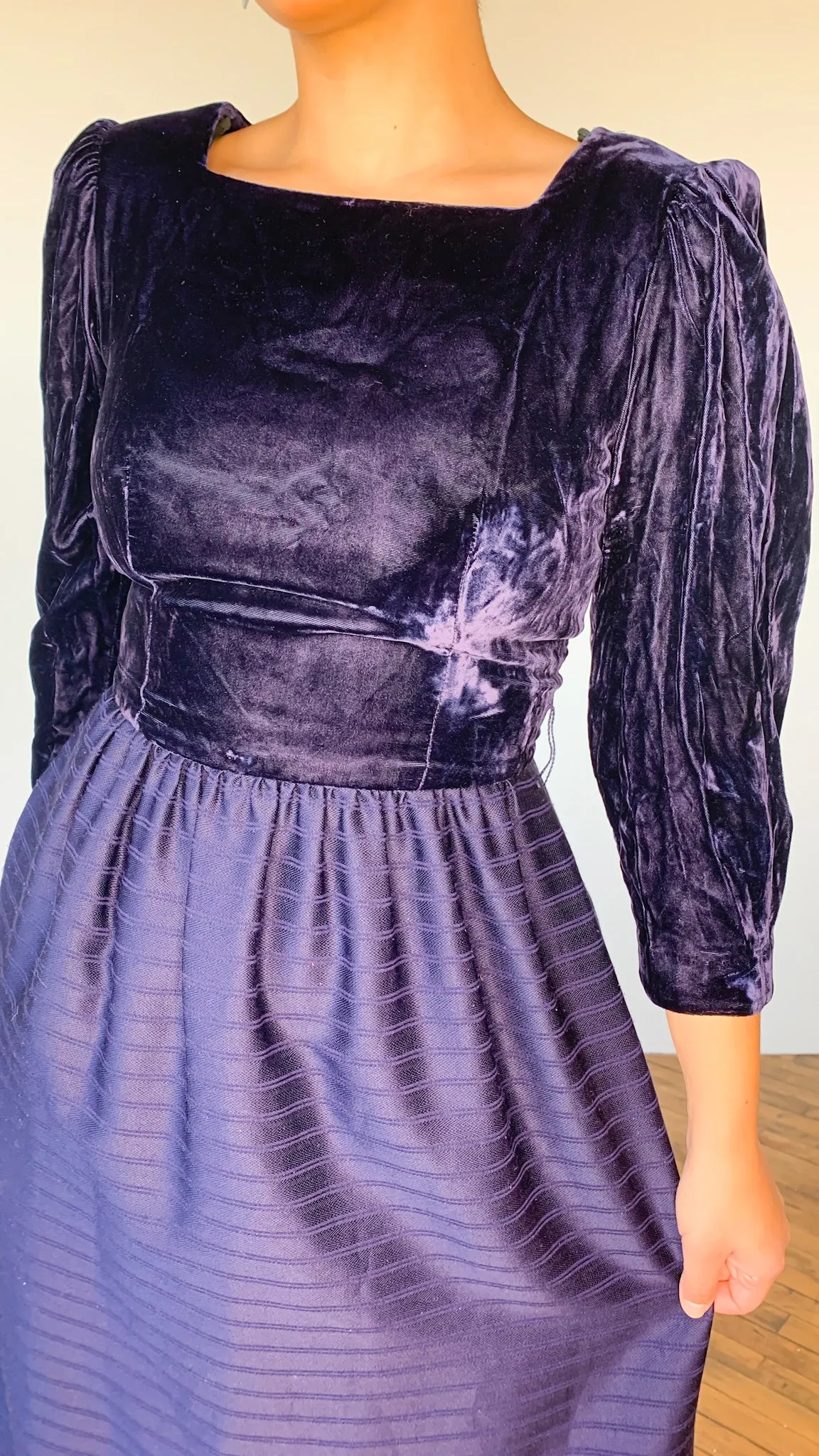 1980s Crushed velvet indigo dress, sz. M