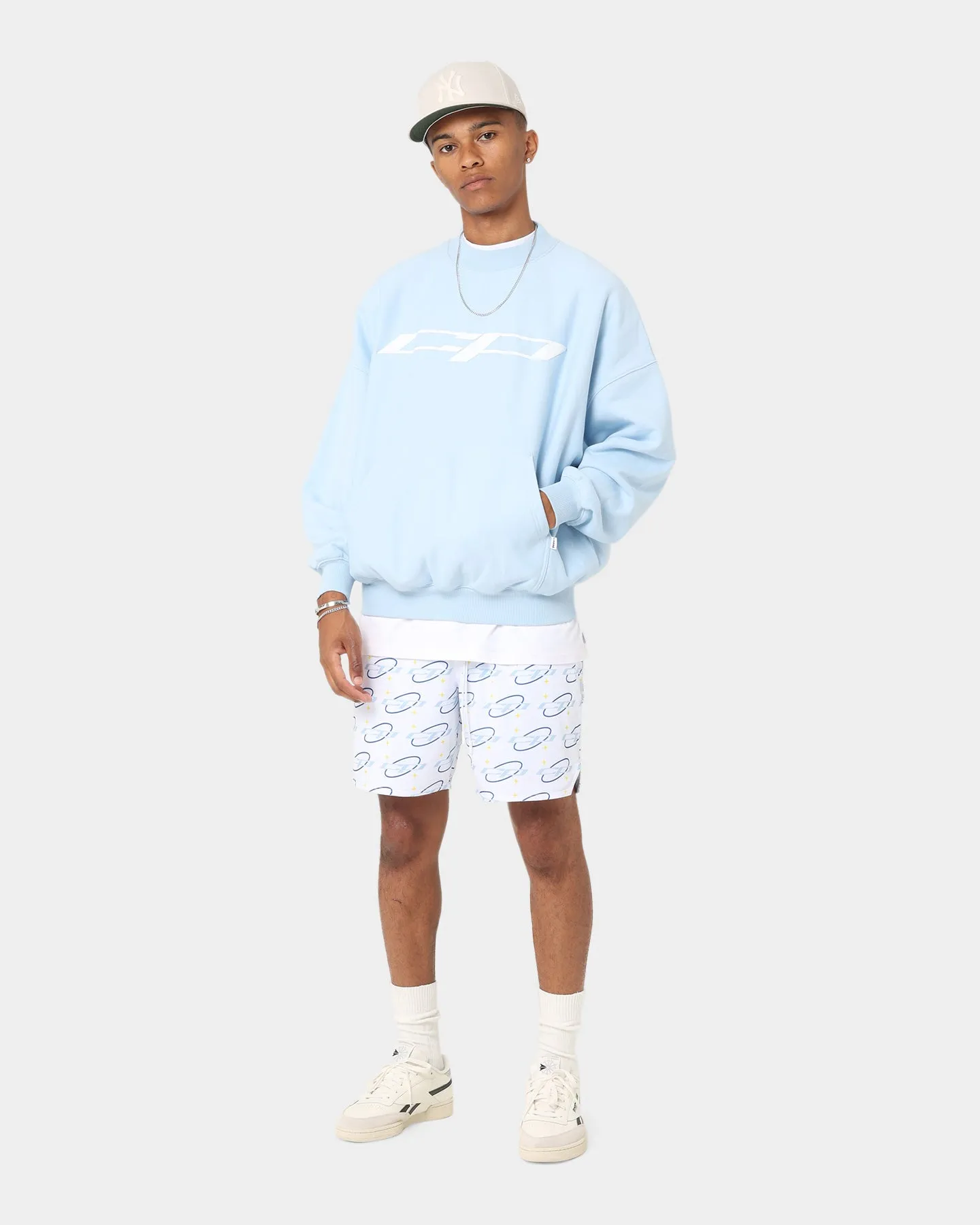 Carré CP Global Oversized Crewneck Light Blue