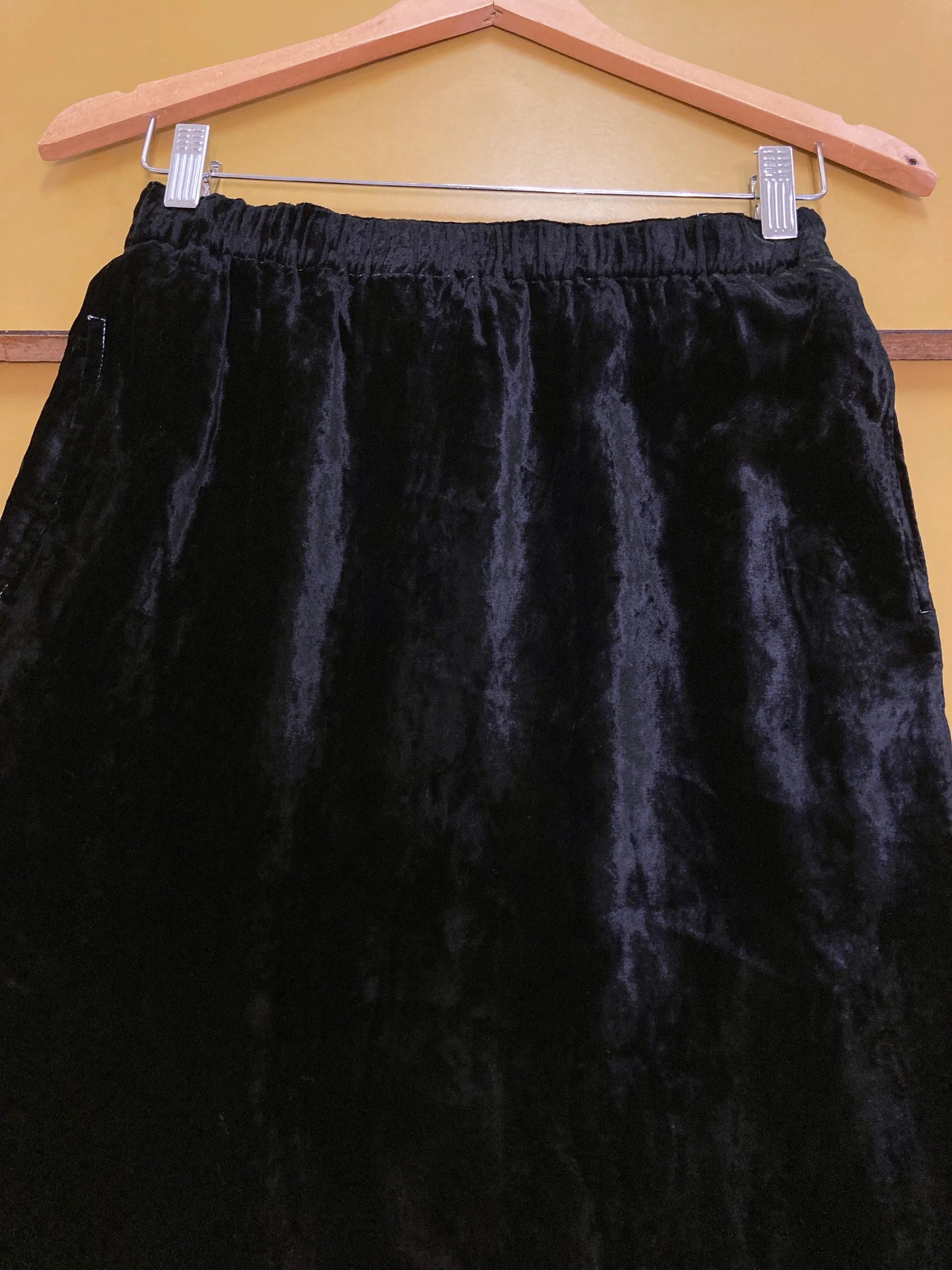 Comme des Garcons 1998 black rayon velvet elastic waist skirt