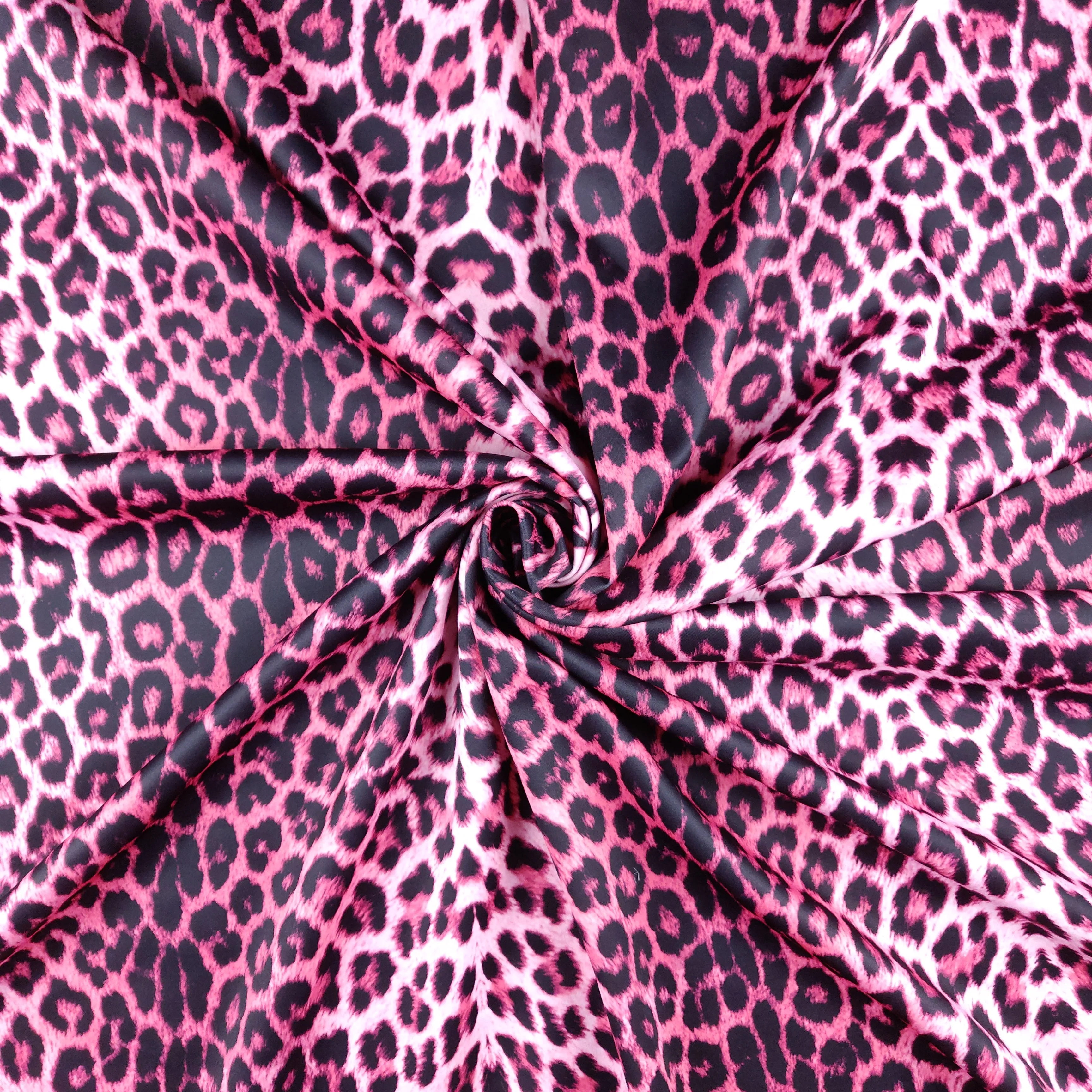 FS005_3 Pink Leopard