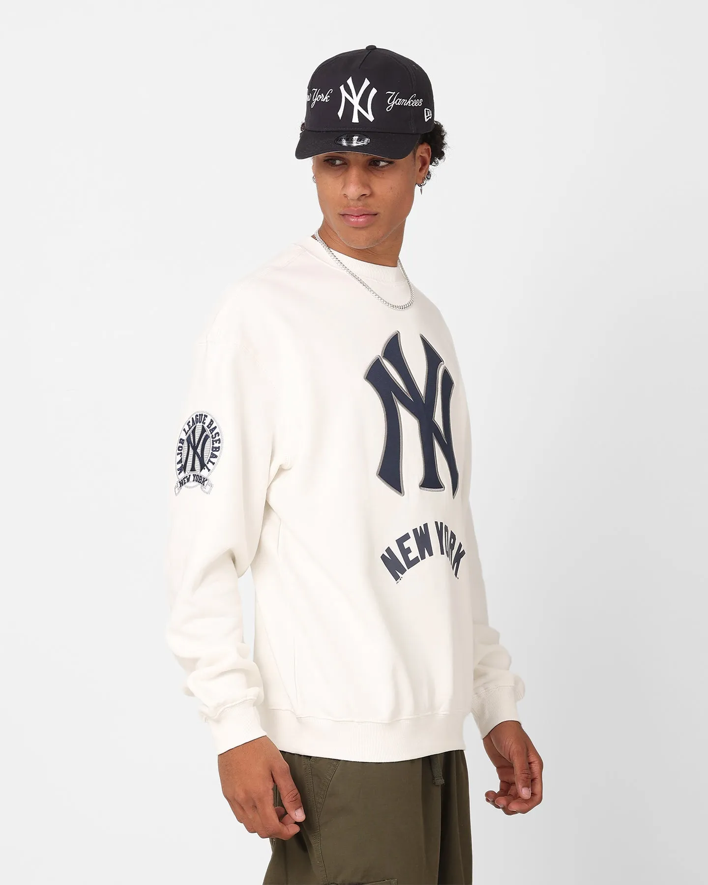 Majestic Athletic New York Yankees Athletic Logo Crewneck Vintage White