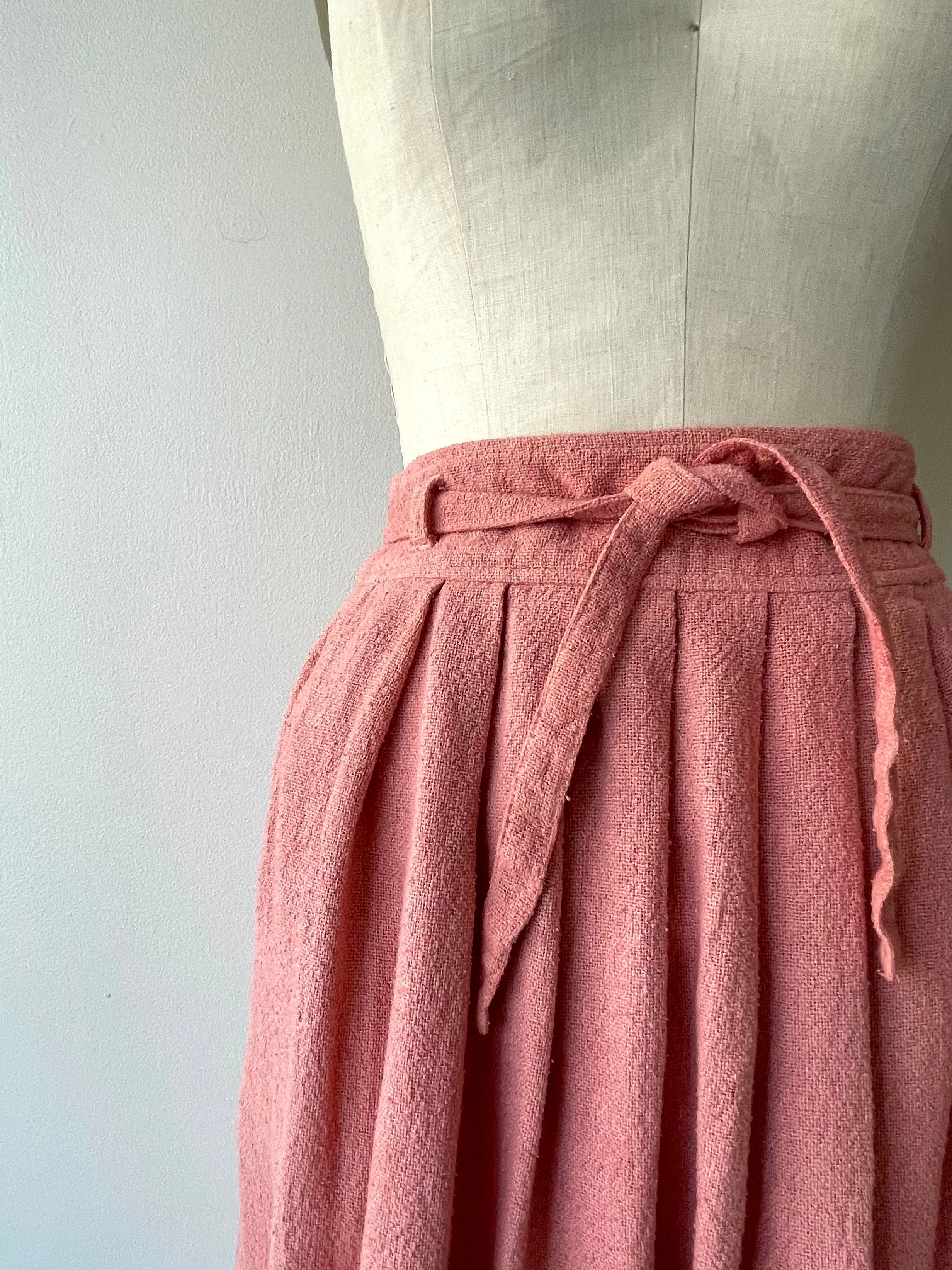 Rose Raw Silk Skirt | 1970s