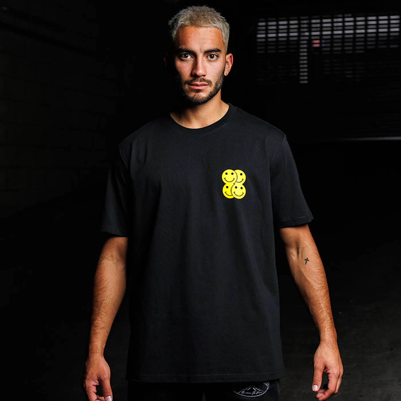 Smiley Trail - Tshirt - Black