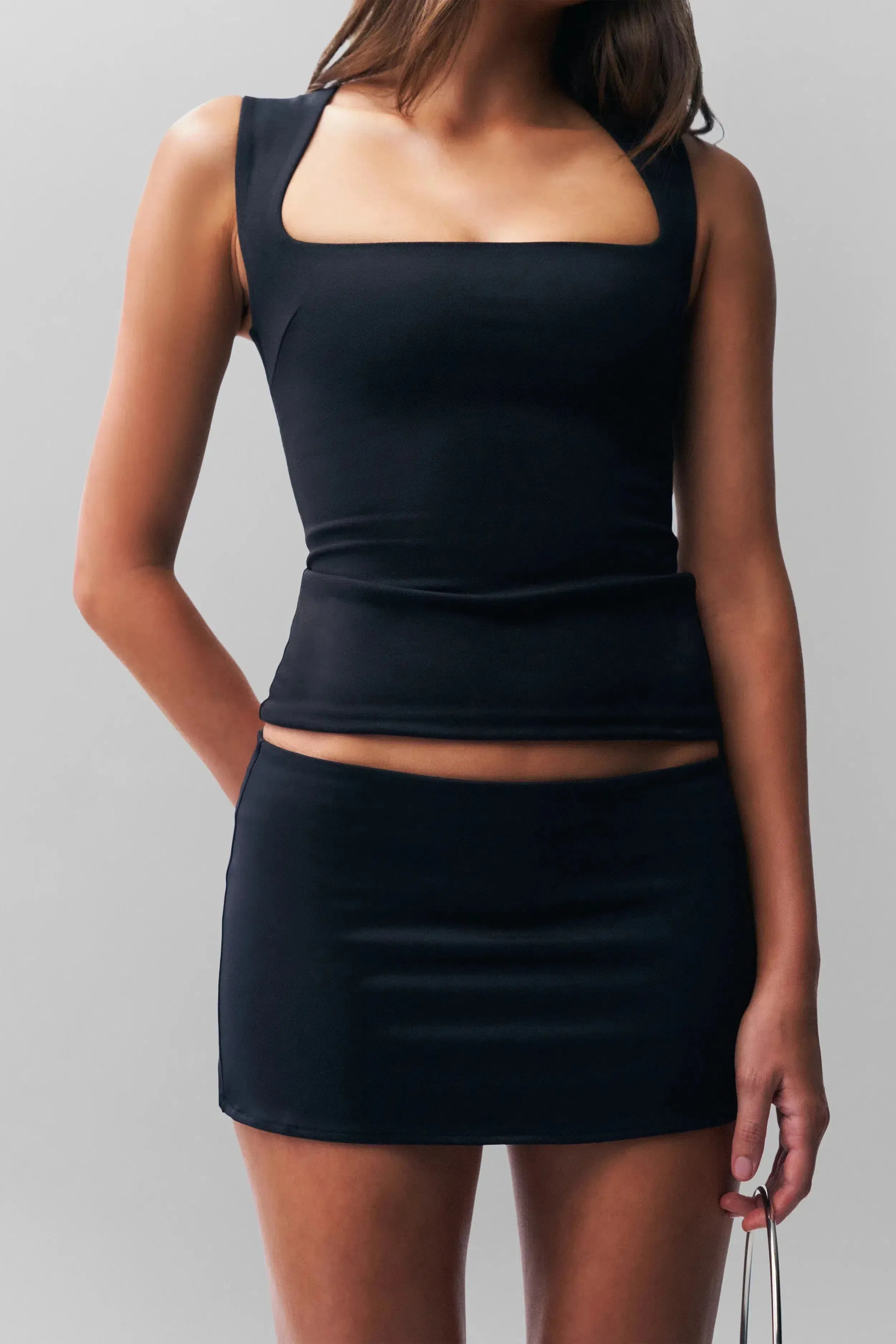 Valeska – Minimal design – Micro mini skirt